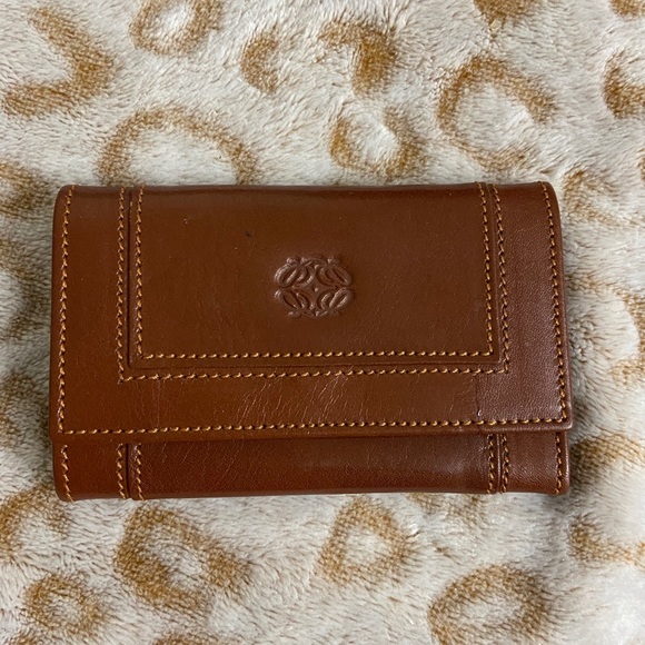 6 Ring Key Holder - Picture 1 of 4